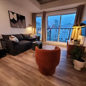Mid-century Modern Style - Pool/terrace Appartement
